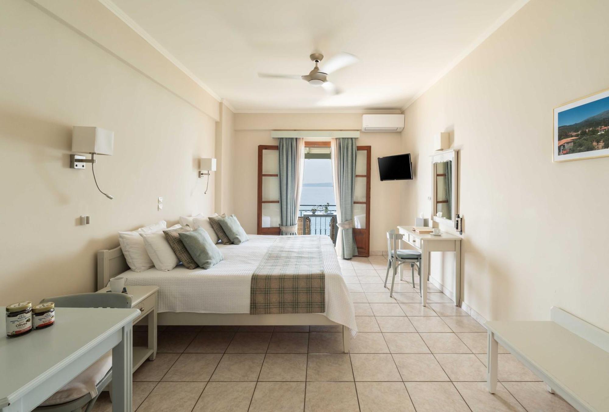 Hotel Liakoto Kardamyli Zewnętrze zdjęcie